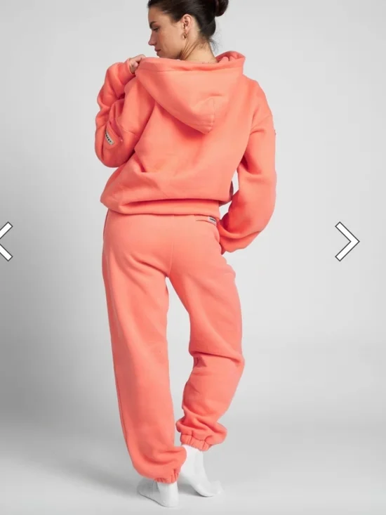 NWOT Women's Comfrt Sweat Set In Coral Size Small - Picture 2 of 4